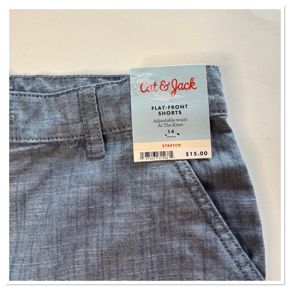 Boy’s Chambray At The Knee Chino Shorts Cat & Jack - Picture 4 of 4